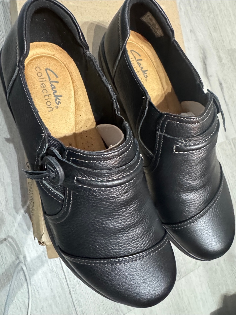 Clarks Black Leather Slip-On Mary Jane Shoes